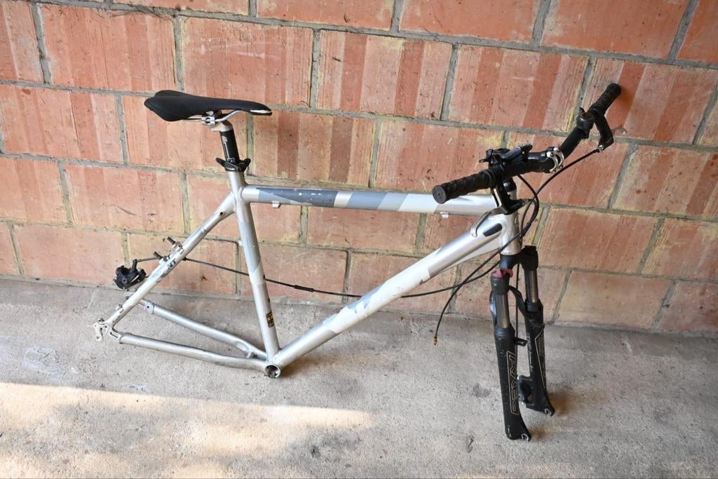 Giant xtc-3 mountain bike frame, Fietsen en Brommers, Fietsen | Mountainbikes en ATB, Ophalen, Gebruikt, Heren, Giant