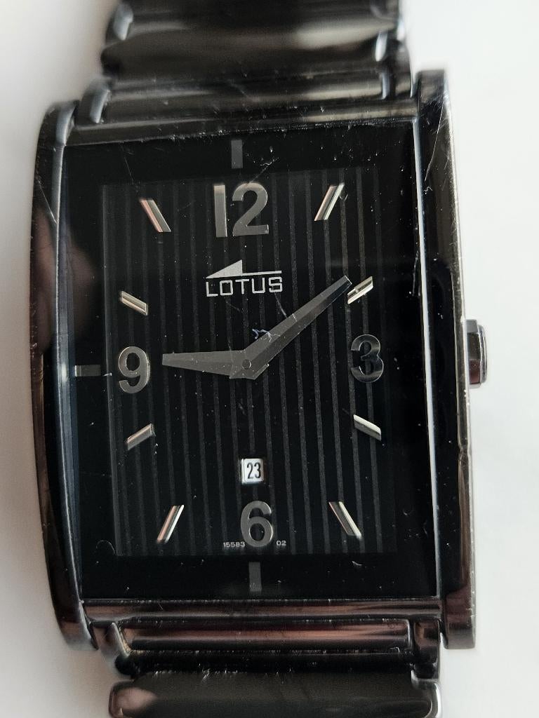 LOTUS POLSHORLOGE ZWARTE KLEUR, Handtassen en Accessoires, Horloges | Heren, Staal, Staal, Polshorloge, Zo goed als nieuw