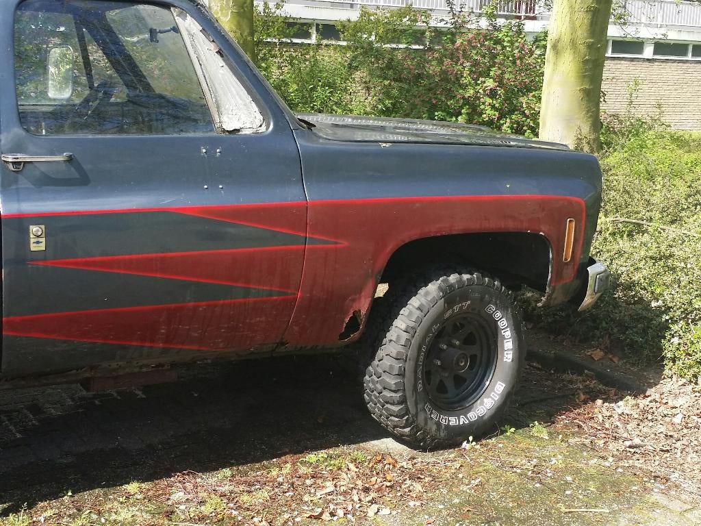 gevraagd te koop .blazer ,suburban  enz  opknapper, Auto's, Oldtimers, Chevrolet, Particulier, Te koop