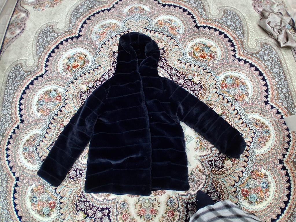 Veste en fausse fourrure douce (taille S/M), Enlèvement, Comme neuf, Taille 36 (S), Noir