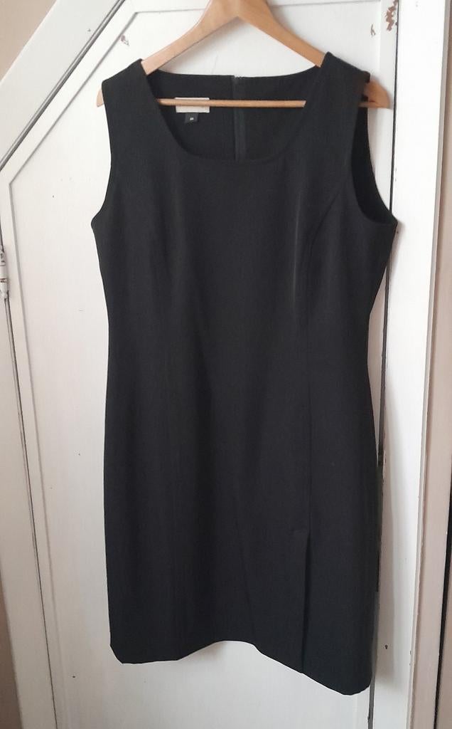 Prachtig gevoerd klassiek jurkje large Cambridge., Kleding | Dames, Ophalen of Verzenden, Zo goed als nieuw, Maat 42/44 (L), Zwart