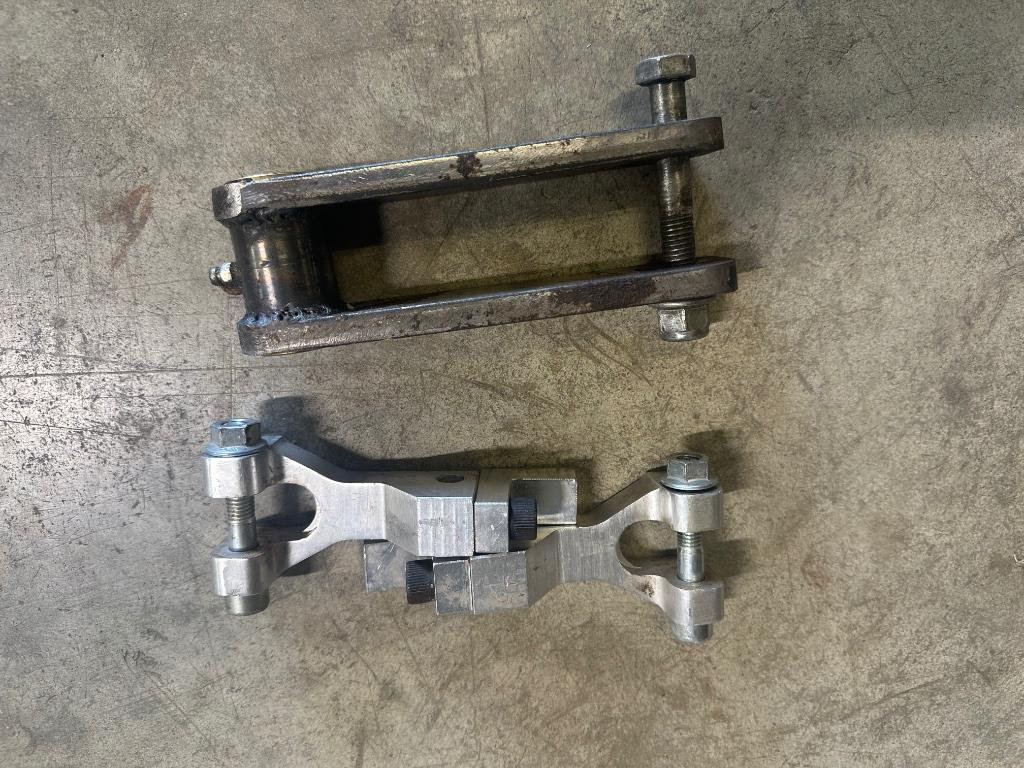 Pattes  rabaissement av et ar pour Ltr 450, Motoren, Ophalen