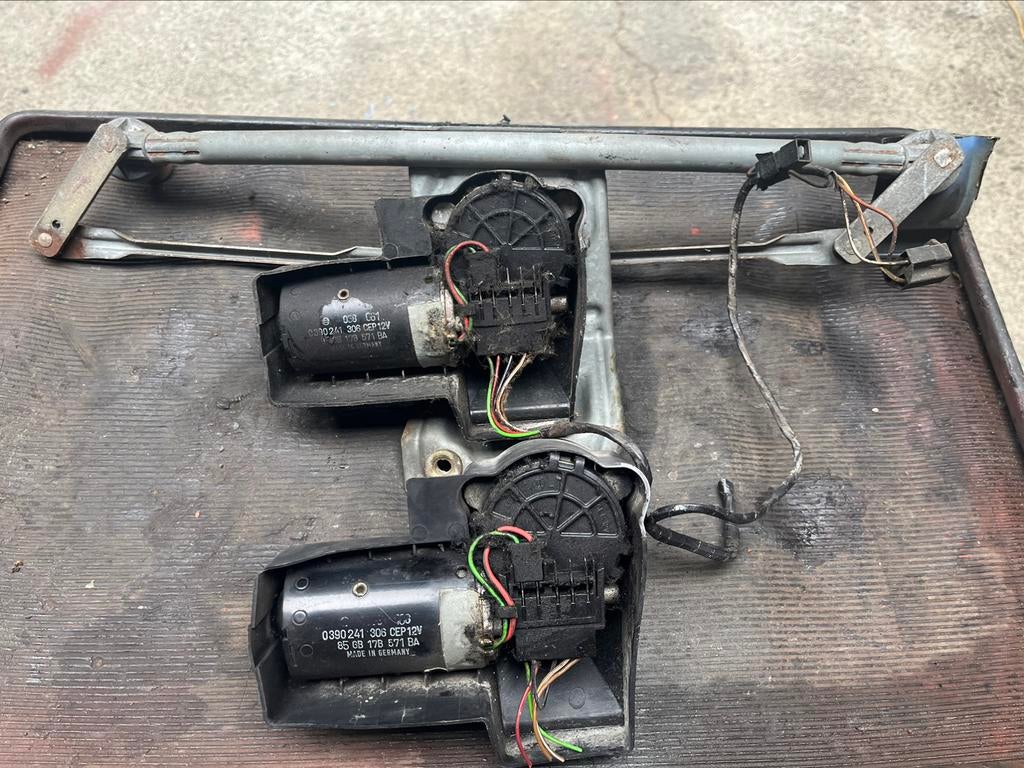 Moteur essuie glace, Autos : Pièces & Accessoires, Utilisé, Ford