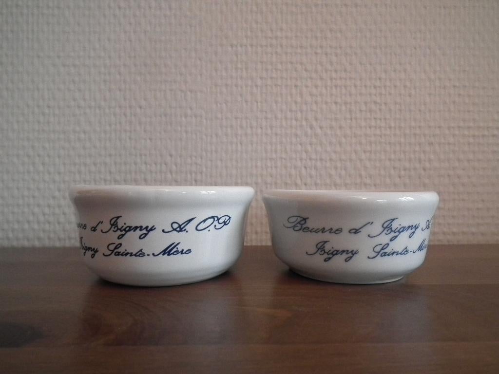 1 porseleinen potje voor Isigny-boter, Verzenden, Overige typen, Zo goed als nieuw, Overige stijlen