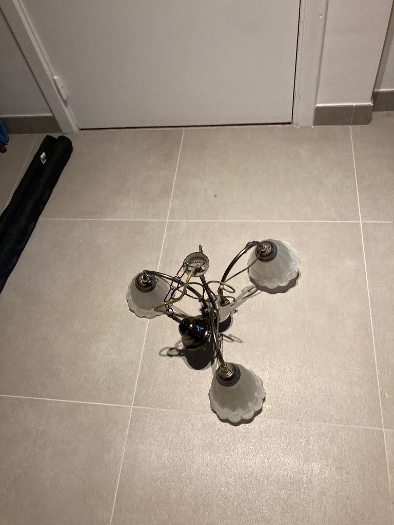 Kroonluchter met 3 takken romantische bloemen, Huis en Inrichting, Lampen | Kroonluchters, Ophalen, Gebruikt, Glas, Moderne romantique à fleurs