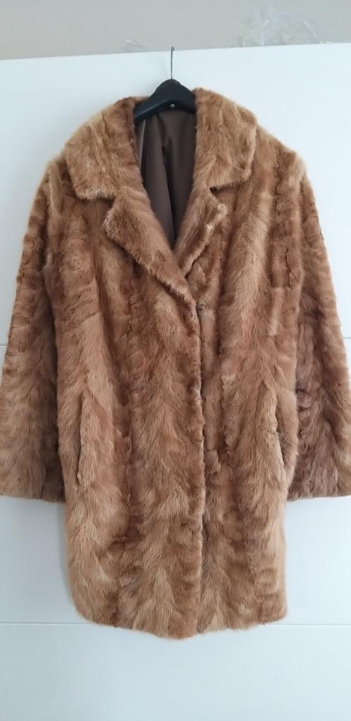 Manteau en fourrure et écharpes en vison, Antiquités & Art, Enlèvement, Femmes