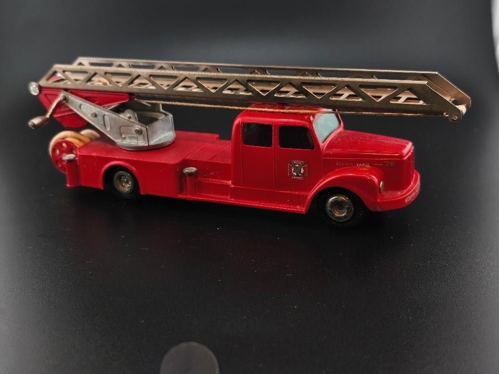 TEKNO (NO DINKY) SCANIA VABIS POMPIER REF 445, Enlèvement ou Envoi, Comme neuf, Bus ou Camion, Autres marques