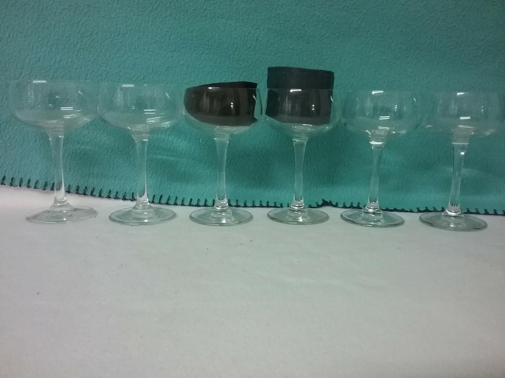 Champagneglazen, Ophalen of Verzenden, Zo goed als nieuw