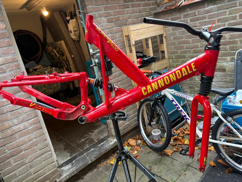 Frame cannondale super V400, Fietsen en Brommers, Ophalen, Gebruikt, Cannondale, Vering