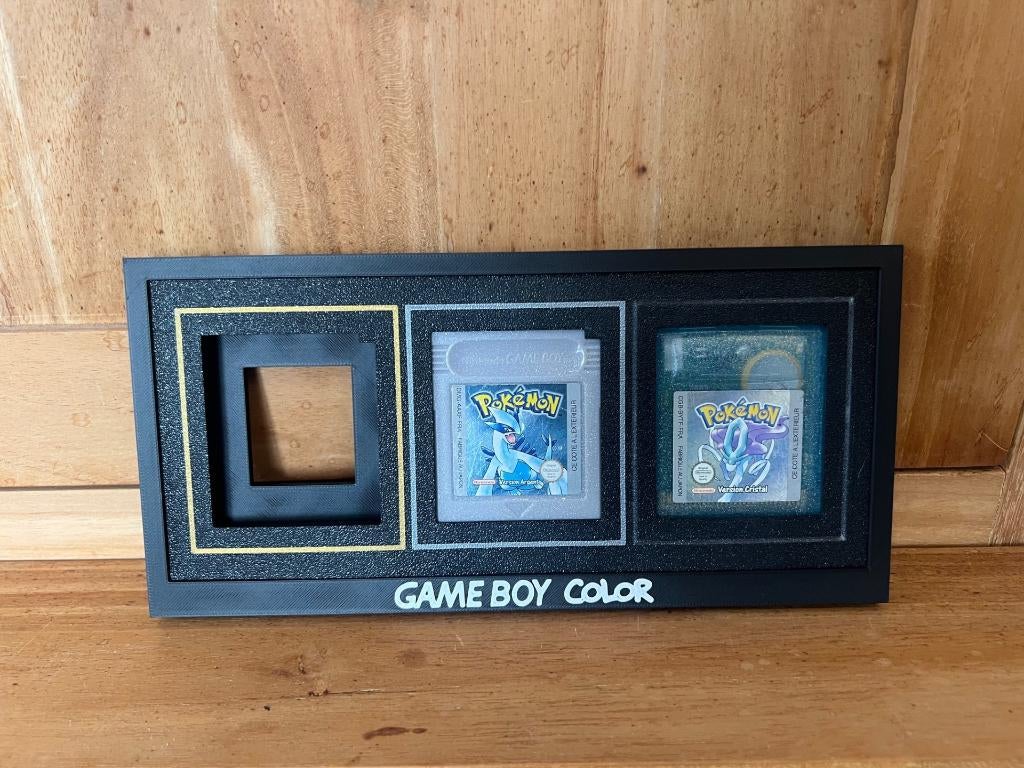 Game Boy Color Muurbeugel - Goud/Zilver/Kristal, Games en Spelcomputers, Spelcomputers | Nintendo Game Boy, Nieuw, Game Boy Color