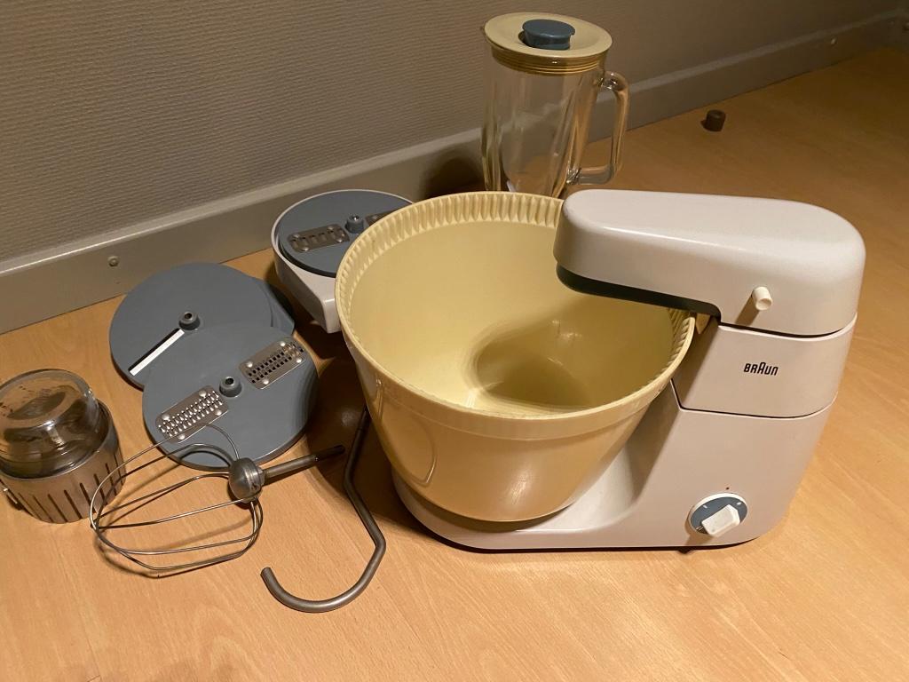Onderdelen Vintage Keukenmachine Braun KM3 (1957), Antiquités & Art, Antiquités | Ustensiles de cuisine, Enlèvement