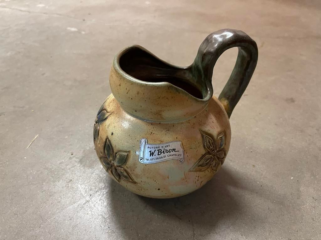 Oude vaas kruik, Enlèvement