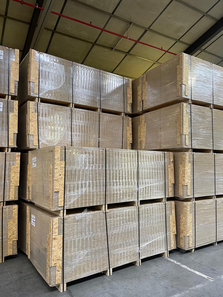 Panneaux Osb 3 de 12, 18 & 22mm en SUPER PROMOS STOCK 🔥📣, Bricolage & Construction, Enlèvement, Neuf, Bois, Moins de 20 mm