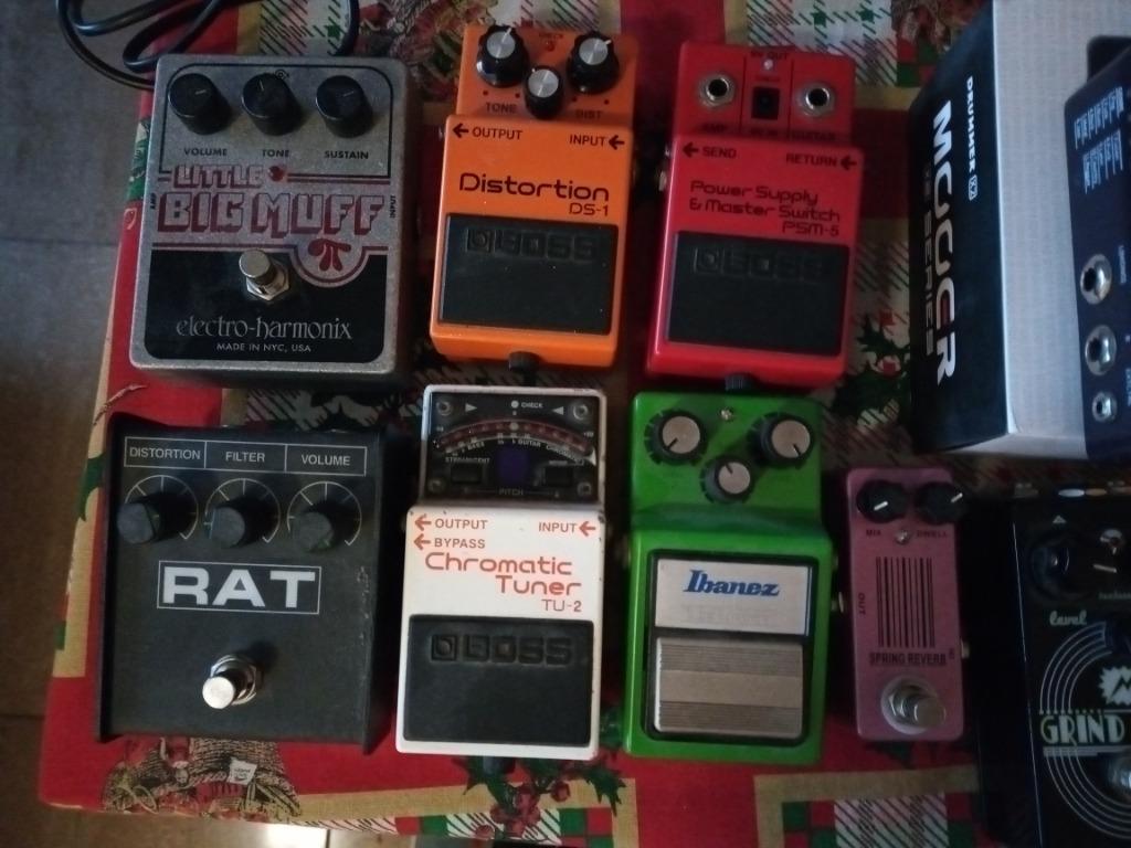 pedales effets, drummer, ampli, power supply, Ophalen, Zo goed als nieuw