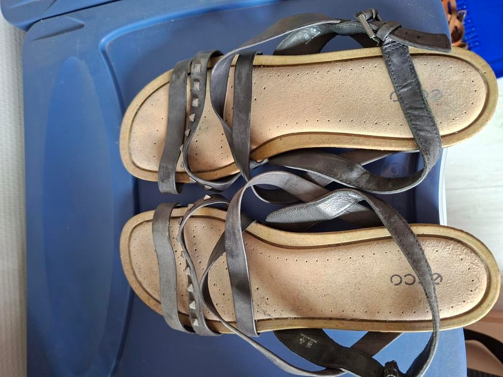 Sandalen maat 41, Enlèvement, Porté