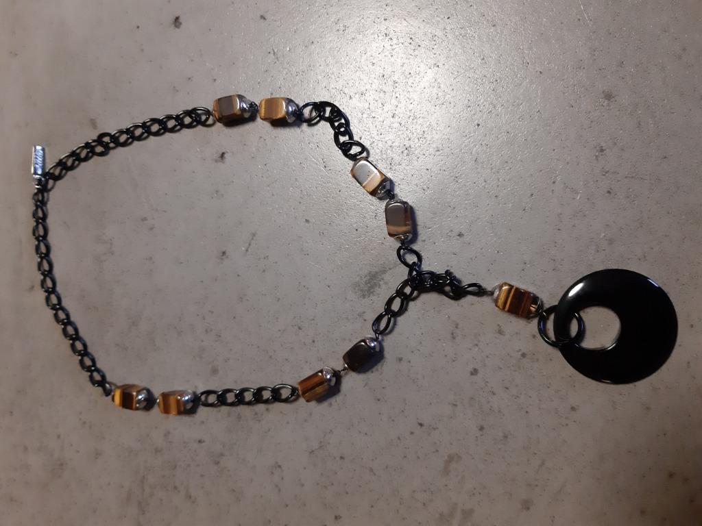 halsketting Titto bruin, Ophalen, Zo goed als nieuw, Bruin, Kunststof