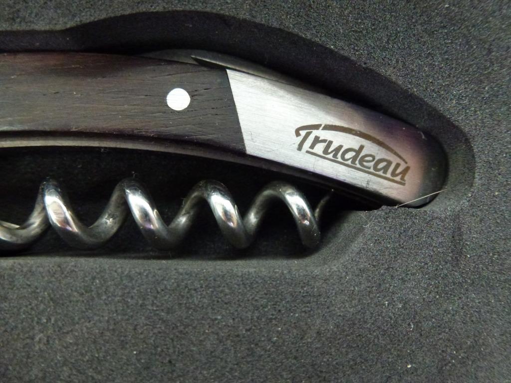 set kurkentrekker en thermometer wijn in houten doosje wijn, Ophalen of Verzenden, Nieuw, Overige materialen, Los bestek