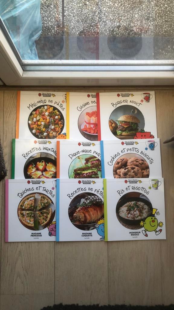 9 livres de cuisine Mugs et Recettes Monsieur Madame., Livres, Enlèvement