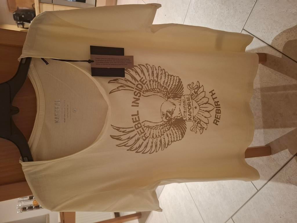 Tshirt Kaporal, Vêtements | Femmes, Neuf, Manches courtes, Enlèvement ou Envoi, Beige