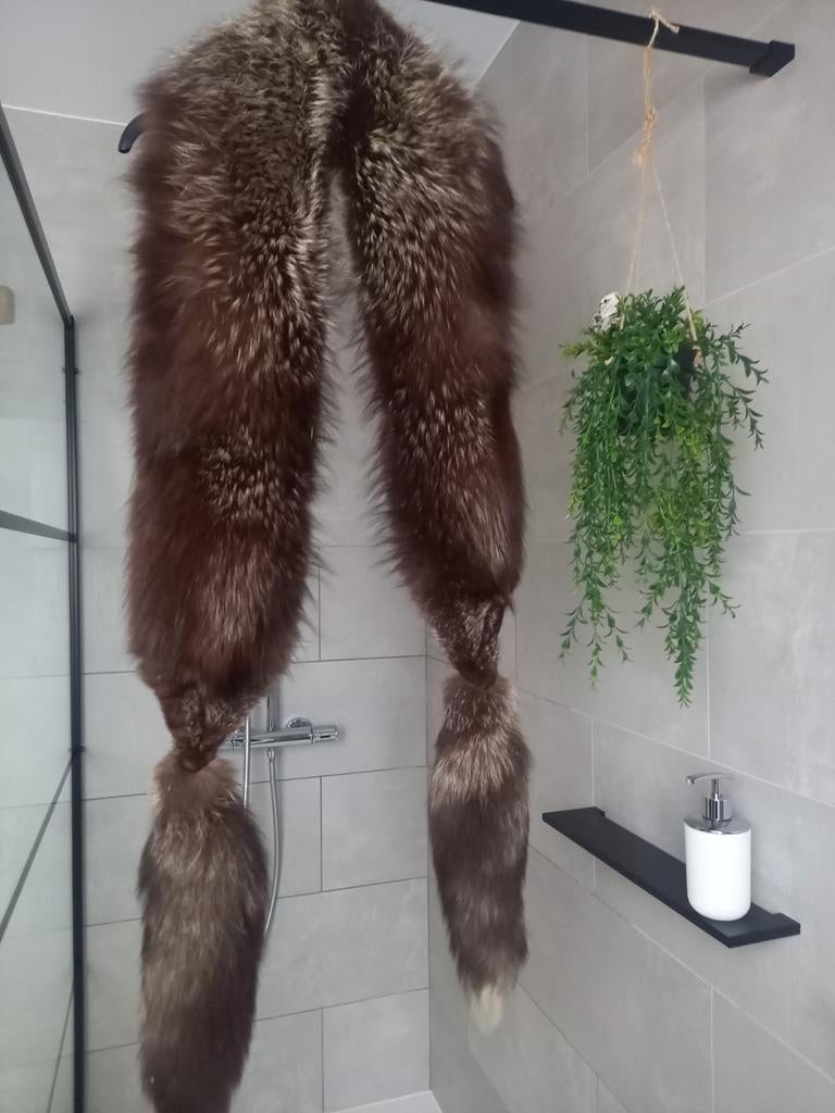 Renard. Agréable sur un manteau ou une veste en cuir. En par, Enlèvement ou Envoi, Neuf