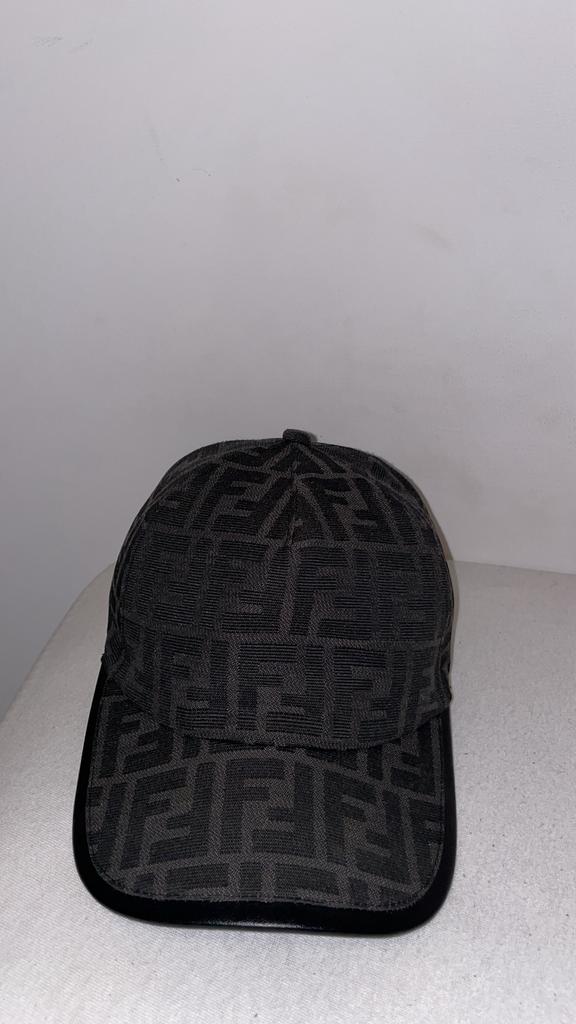 Casquette Fendi Roma, Enlèvement ou Envoi, Comme neuf, Casquette