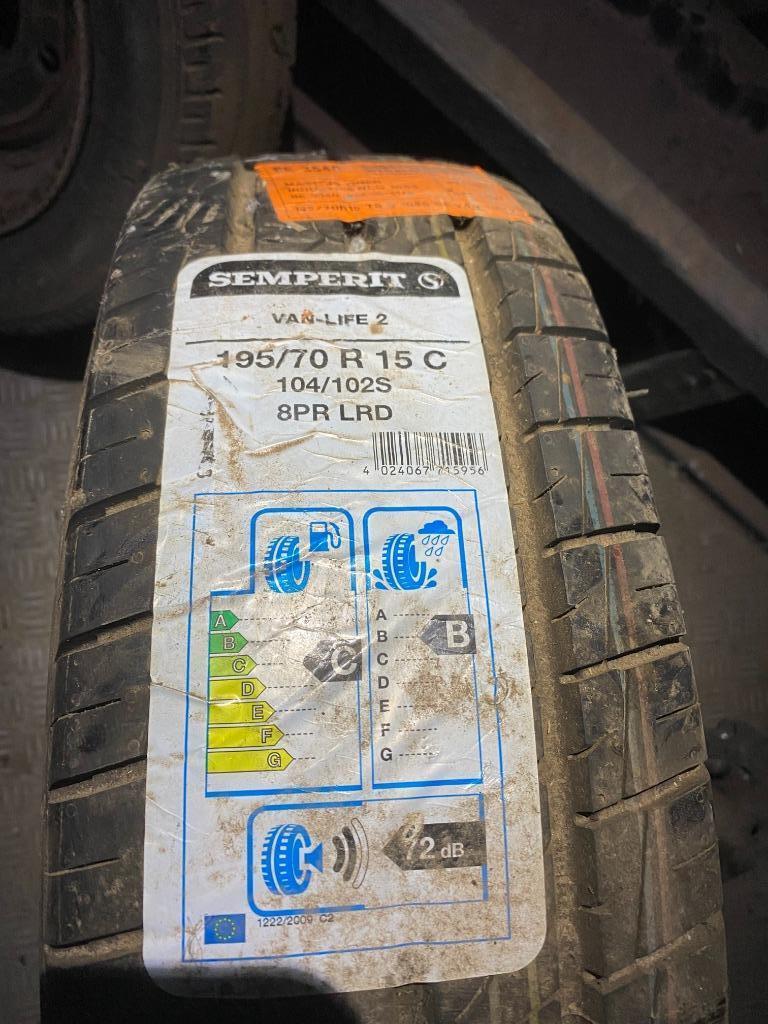 195/70 r15 roue de secours pneu + jante pour mb sprinter, Neuf, 15 pouces, Pneus et Jantes, Véhicule utilitaire