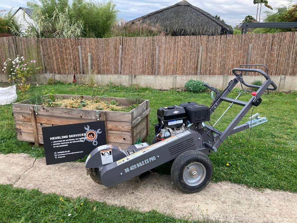 Location rogneuse de souche, Enlèvement, Comme neuf, Démarrage électrique