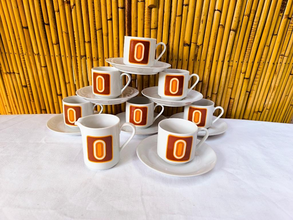 7 kopjes en schotels en 1 creamer vintage 1970 Mitterteich, Huis en Inrichting, Gebruikt, Ophalen of Verzenden, Overige stijlen
