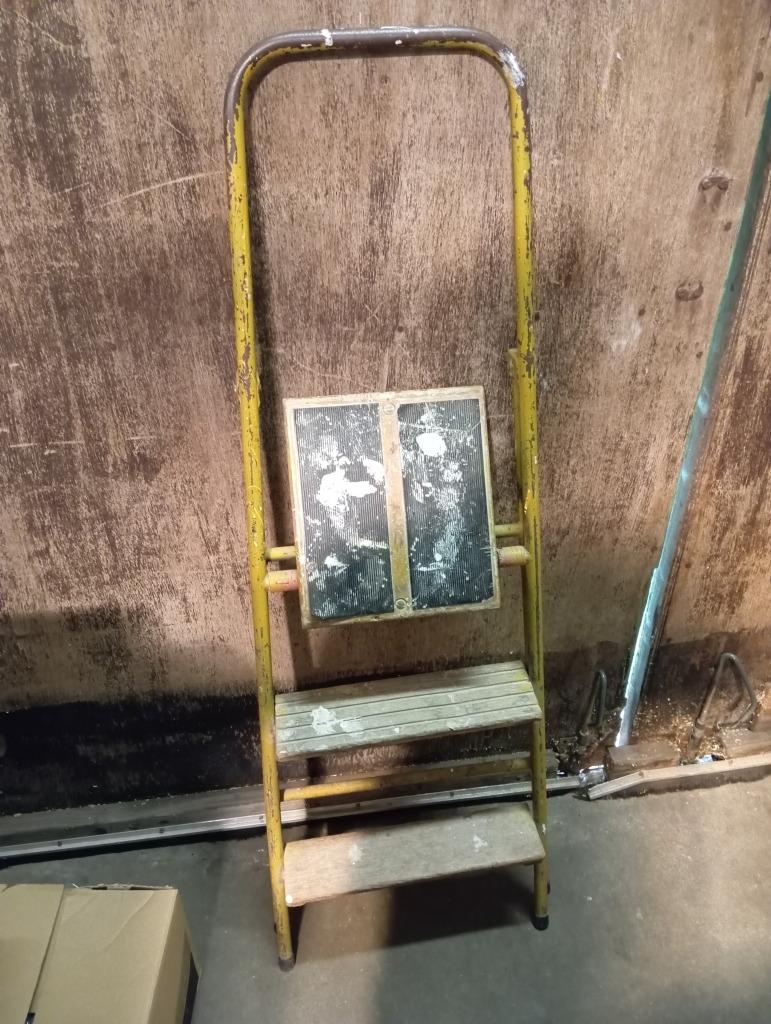 keukentrapje,schilderladder 3 treden, Ophalen, Zo goed als nieuw