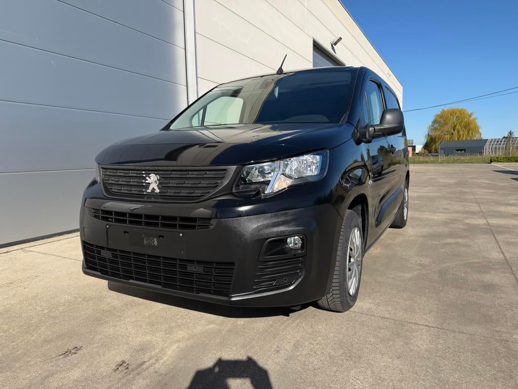 Peugeot Partner 1.6 hdi Lichte Vracht Euro 6b, Auto's, Voorwielaandrijving, Stof, Zwart, Bedrijf