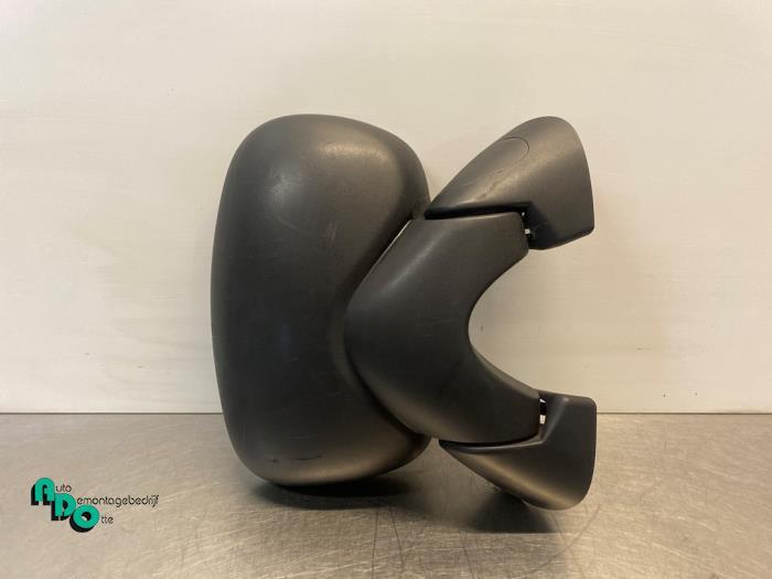 Buitenspiegel rechts van een Opel Vivaro (Vivaro 01-), Auto-onderdelen, Gebruikt, -, -, Opel