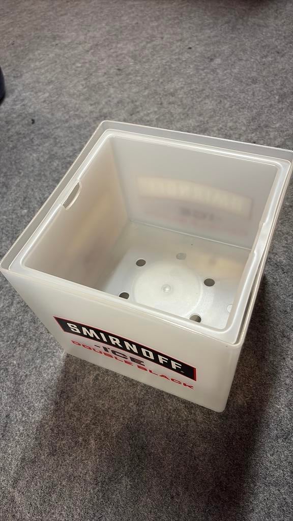 SMIRNOFF - IJSEMMER, Collections, Enlèvement, Neuf, Ustensile