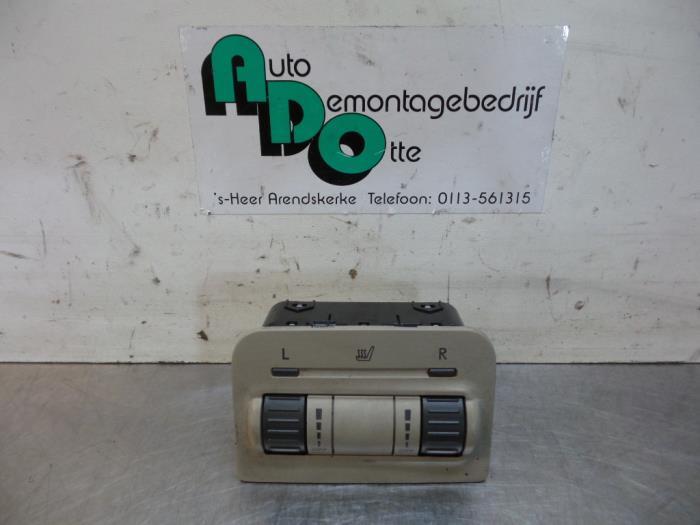 Stoelverwarmings Schakelaar van een Subaru Legacy (Legacy 04, Auto-onderdelen, Interieur en Bekleding, Subaru, Gebruikt, -, -