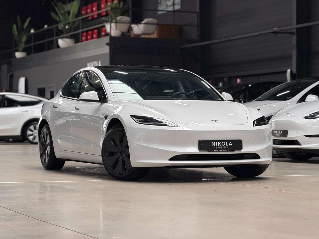 Tesla Model 3 LONG RANGE - AWD - HIGHLAND - AUTOPILOT, Auto's, Automaat, 629 km, Zwart, Wit