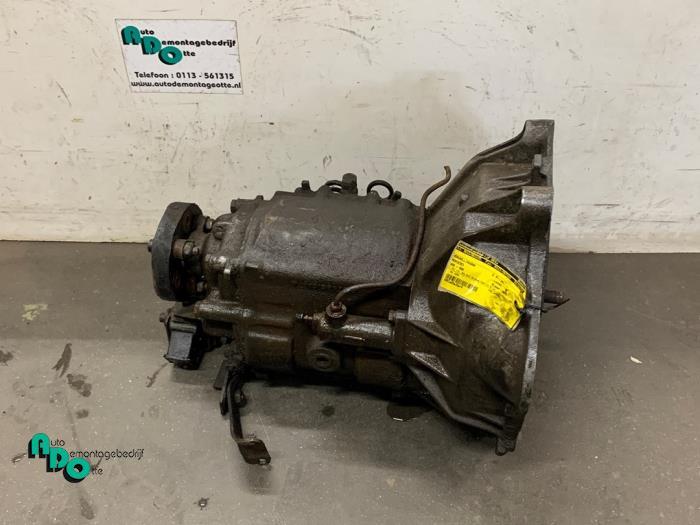 Versnellingsbak van een Mercedes 200 - 500, Gebruikt, -, Ophalen of Verzenden, -