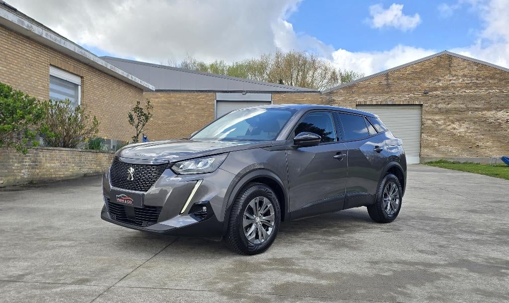 Peugeot 2008 1.2i Essence ** Caméra 360- CarPlay ** GAR 12M, Autos, Argent ou Gris, Achat, Euro 6, Entreprise