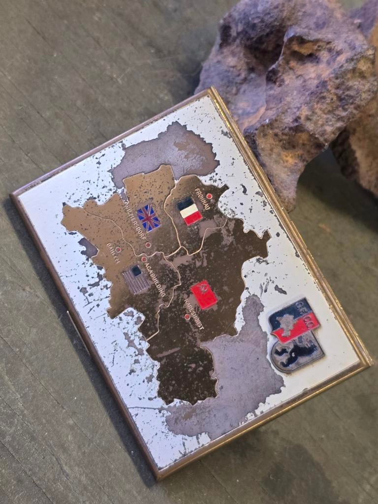 Metal cigarette box "occupation Germany", Ophalen of Verzenden