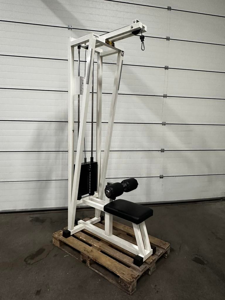 Technogym Lat Pulley met 90kg Steekgewichten, Ophalen, Gebruikt