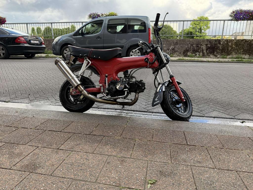 Dax b klasse, Ophalen