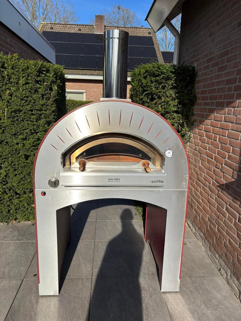 Alfa forni quattro pro gas en hout pizzaoven, Tuin en Terras, Pizzaovens, Ophalen, Zo goed als nieuw