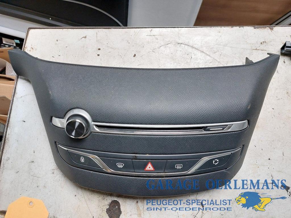 radio bedieningspaneel peugeot 308 sw t9, Autos : Divers, Autoradios, -, Utilisé, -, -