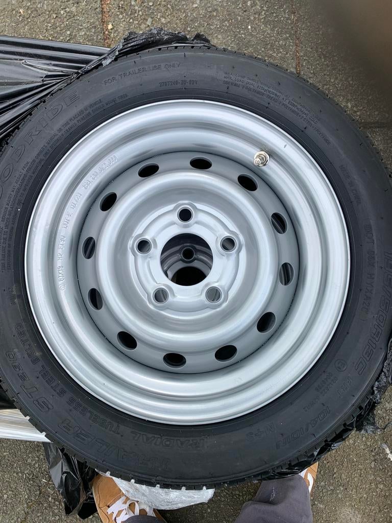 Aanhangwagen band + velg Nieuw 195/50r13c, Ophalen, Nieuw
