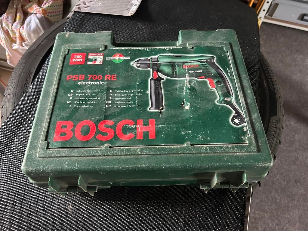 Perceuse à percussion Bosch PSB 700RE, Bricolage & Construction, Enlèvement, Utilisé, 600 watts ou plus, Mécanisme de percussion