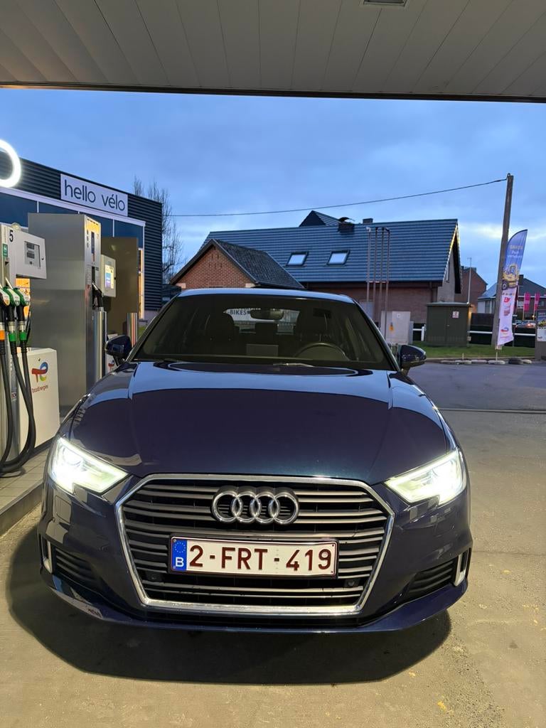 Audi a3 sportback g-tron (cng) -2017 SNEL WEG, Auto's, Bruin, Handgeschakeld, Particulier, A3