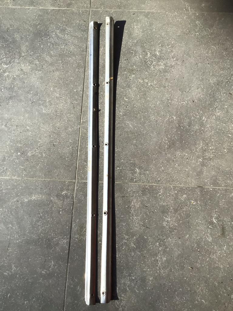 PORSCHE 911 TAPIJTBEVESTIGINGSRAILS VOOR DEURINVOER, Ophalen, Porsche, Deur