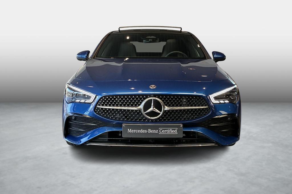 Mercedes-Benz CLA-Klasse 180 Coupé AMG Line | Panoramisch D, Auto's, Gebruikt, 4 cilinders, 5 zetels, 138 g/km