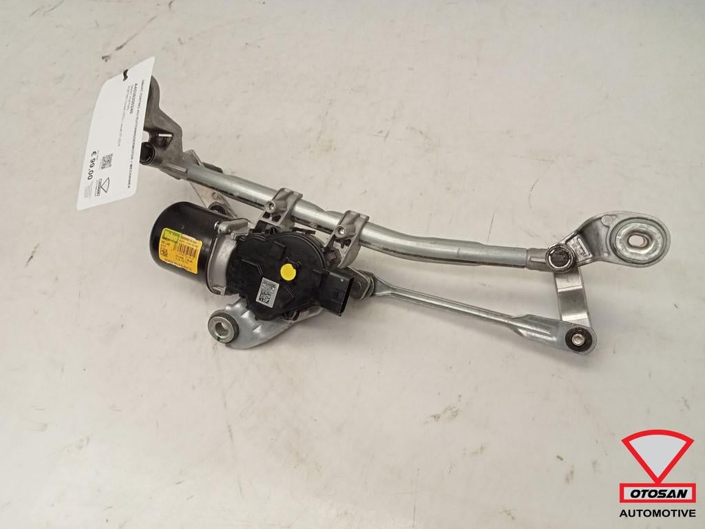 Moteur et m canisme d'essuie-glace Smart Fortwo 453 A4538200, Autos : Pièces & Accessoires, Mercedes-Benz AG, Utilisé, Mercedesstrasse 120
70372  Stuttgart, DE