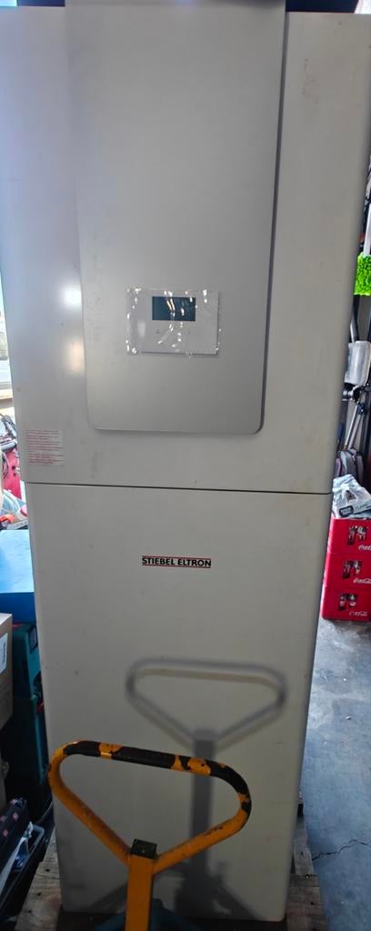 Warmtepomp Stiebel Eltron WPC 07 cool, Bricolage & Construction, Chauffe-eau & Boilers, Enlèvement ou Envoi