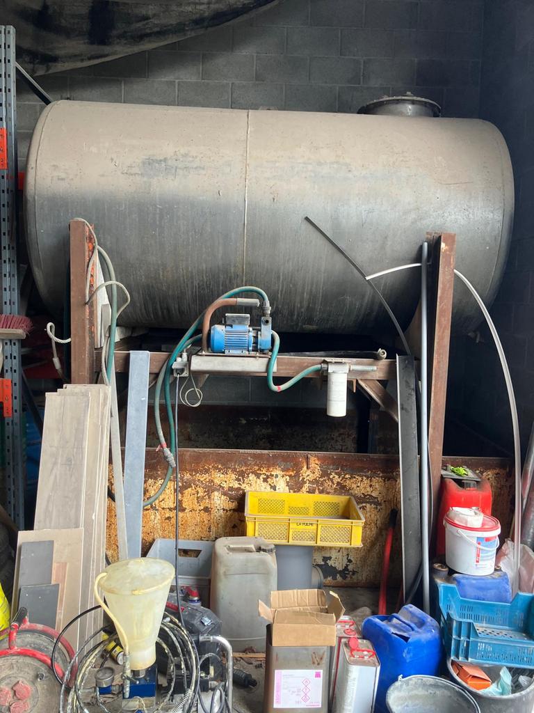 Mazouttank 2500 liter, Ophalen, Gebruikt, IJzer