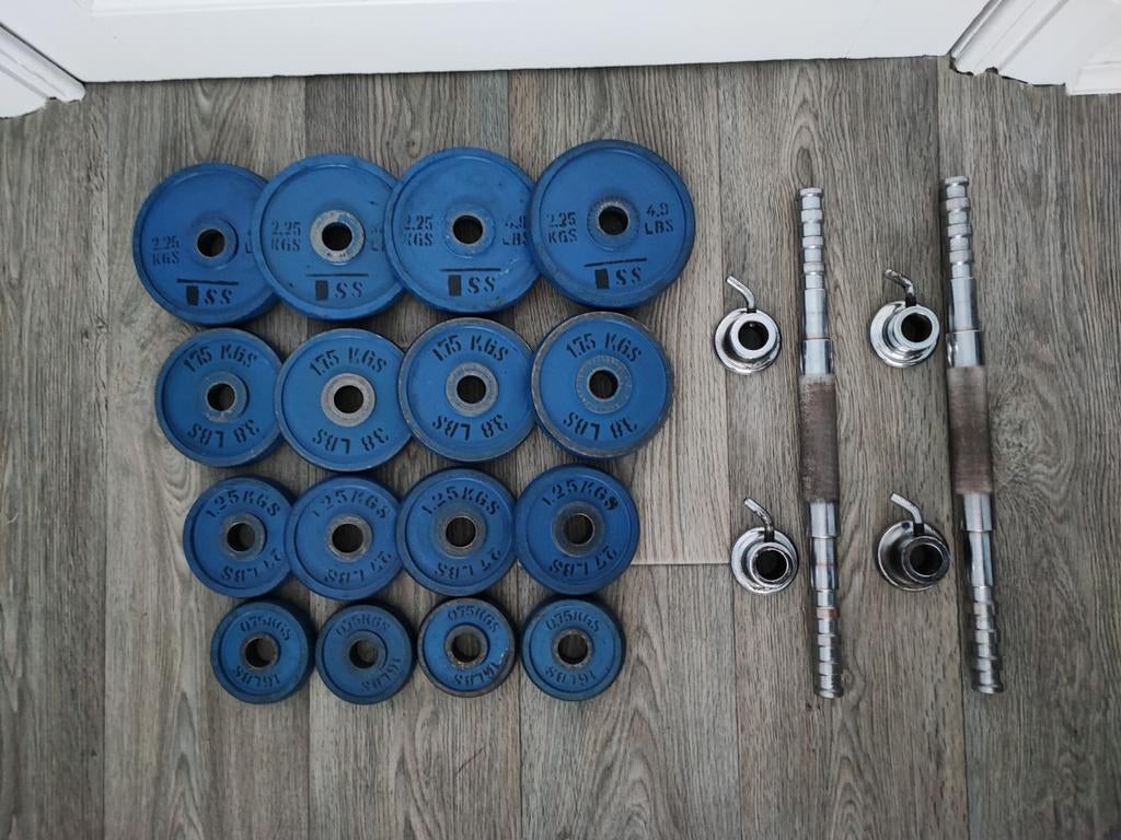 Halterset. (30kg) (Goede staat!), Sport en Fitness, Fitnessmaterialen, Ophalen, Gebruikt, Benen, Halterset